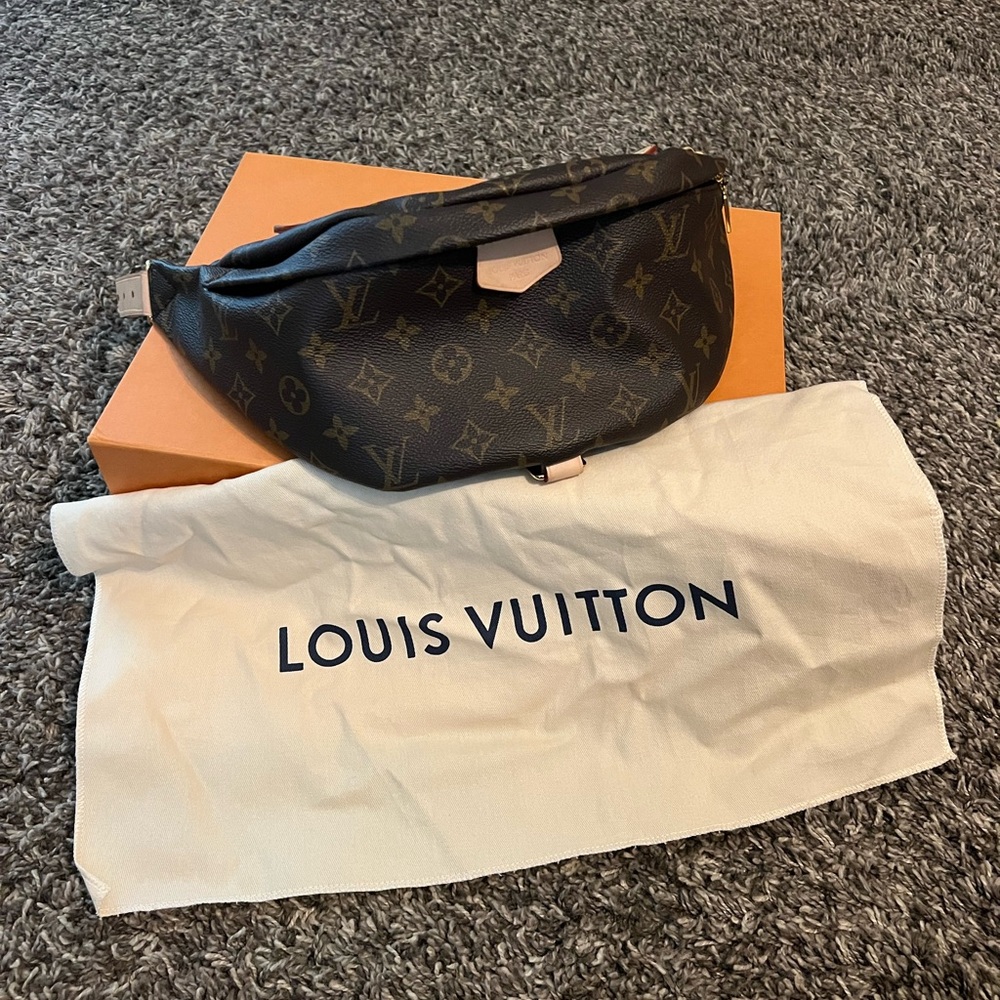 Louis Vuitton Bumbag